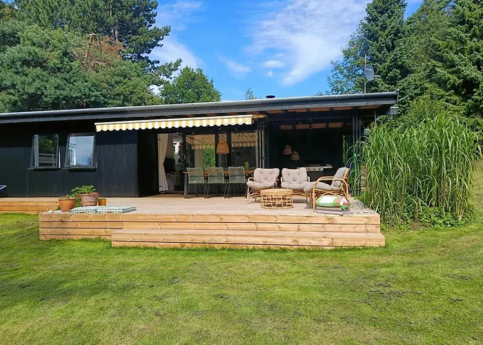 Casa vacanze Family Summer House With Retro Style In Hojby Lyng *